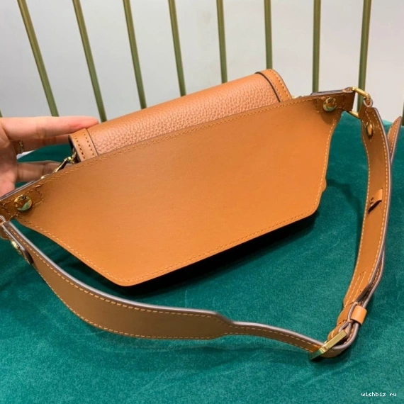 WIS BUMBAG VUITTON DAUPHINE LOUIS 1029